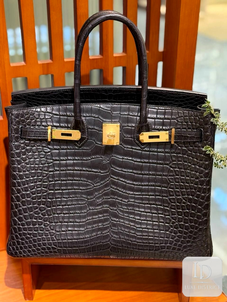 Hermès Birkin 35 — Чёрный крокодил поросус HCP и золотая фурнитура